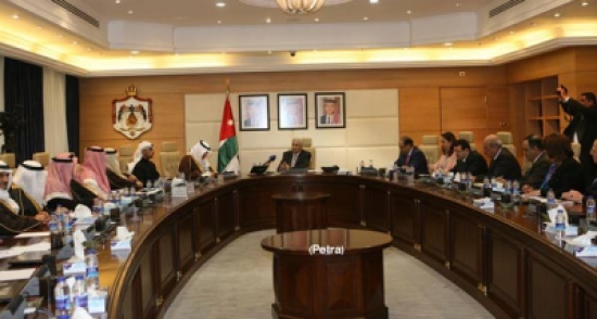 النسور : نتطلع لإنجاز "الربط السككي" بين الأردن والسعودية النسور : نتطلع لإنجاز "الربط السككي" بين الأردن والسعودية