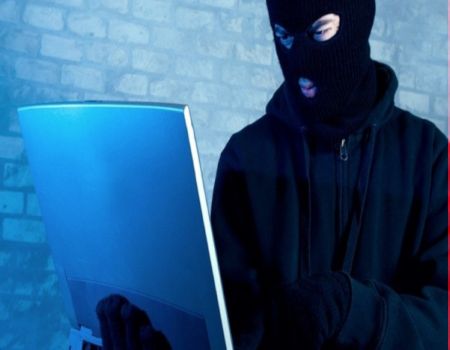 هاكرز يسرقون 300 مليون دولار في أكبر عملية اختراق لحسابات البنوك هاكرز يسرقون 300 مليون دولار في أكبر عملية اختراق لحسابات البنوك