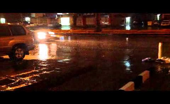 الليلة : انخفاض ملموس وهطول غزير للأمطار وتحذيرات