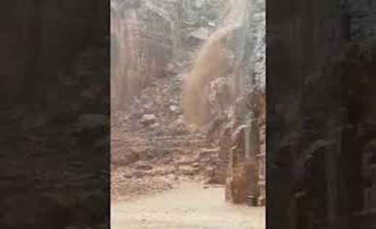 اجتماع يناقش النظام النبطي للسيطرة على الفيضانات بالبترا