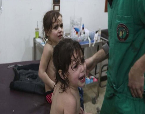 "الغوطة تستنشق موتاً".. والنظام يسعى لشطرها نصفين