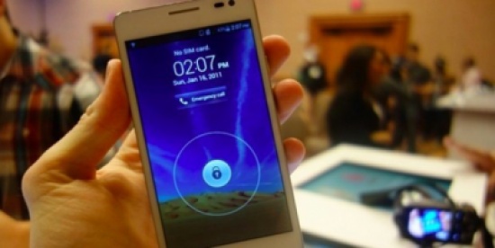 تراجع مكالمات الهواتف المحمولة في بريطانيا لأول مرة تراجع مكالمات الهواتف المحمولة في بريطانيا لأول مرة