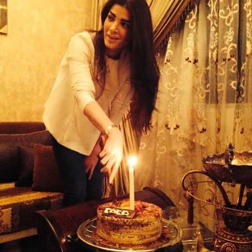 بالصور:دينا حايك تحتفل بعيد ميلادها وتتلقى الهدايا