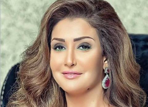 غادة عبد الرازق بملابس" فاضحة" في مؤتمر كارما – بالصور غادة عبد الرازق بملابس" فاضحة" في مؤتمر كارما – بالصور