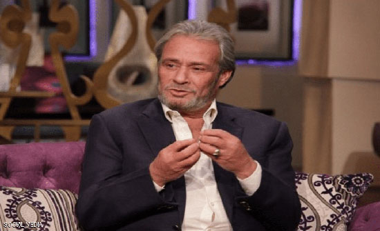 فاروق الفيشاوي: النقاب ليس فرضًا وأرفضه على حفيدتي (فيديو) فاروق الفيشاوي: النقاب ليس فرضًا وأرفضه على حفيدتي (فيديو)