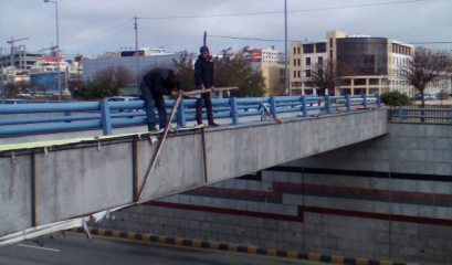 أمانة عمان تعزز حملات إزالة اللوحات الإعلانية المخالفة خلال فصل الشتاء