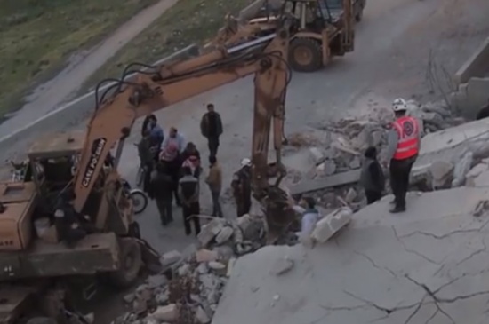 تجدد المواجهات بالغوطة وصمود الهدنة بالجنوب الغربي