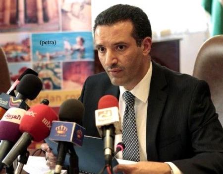 الفايز يلتقي عمدة بافوس القبرصية الفايز يلتقي عمدة بافوس القبرصية