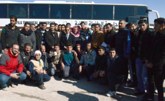 الطفيلة التقنية تسير رحلة طلابية لأداء مناسك العمرة