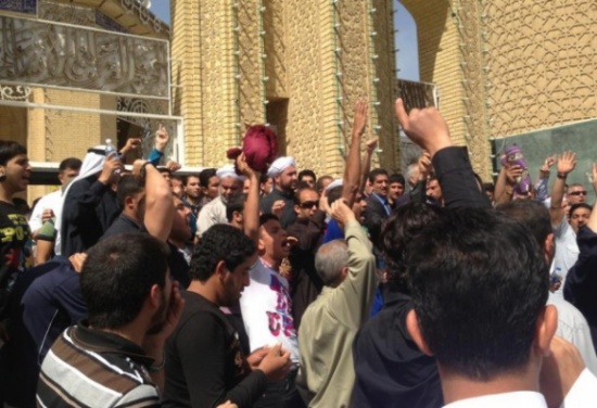 منع آلاف المصلين من بلوغ جامع "الإمام الأعظم" وتشديد التدابير الأمنية في بغداد