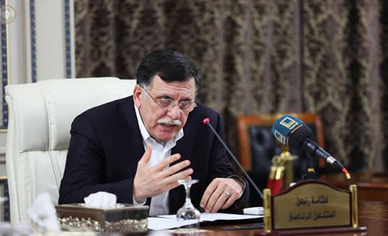 السراج:تلقينا طعنة بالظهر من حفتر مع اقتراب حل الأزمة (شاهد) السراج:تلقينا طعنة بالظهر من حفتر مع اقتراب حل الأزمة (شاهد)