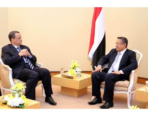 الحكومة اليمنية: توجيهات لقواتنا في جميع الجبهات بضبط النفس والالتزام بالهدنة