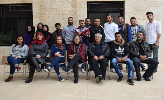 طلبة آثار اليرموك يزورون المركز الأمريكي للأبحاث الشرقية