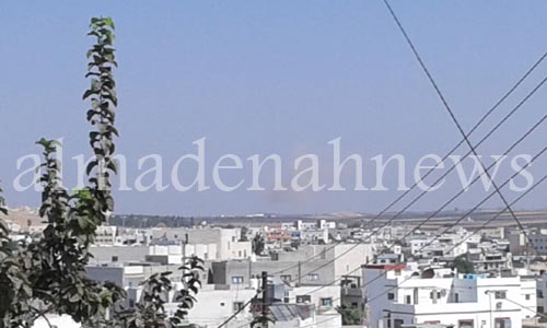بالصور ... سقوط قذيفة صاروخية على الرمثا