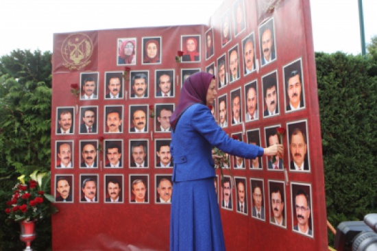 المقاومة الإيرانية تقيم حفل تأبين لضحايا مجزرة مخيم أشرف