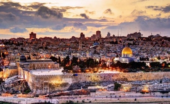أوقاف القدس يشيد بجهود جلالة الملك تجاه القدس أوقاف القدس يشيد بجهود جلالة الملك تجاه القدس