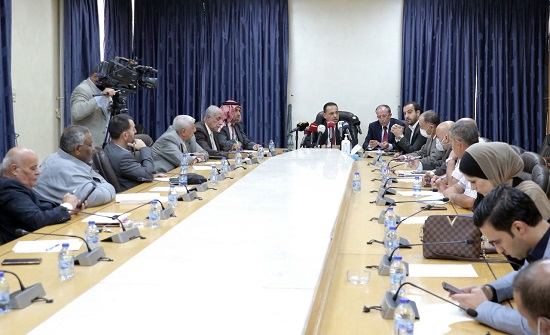 وزير المياه: نبحث مع سوريا توفير كميات أكثر من المياه