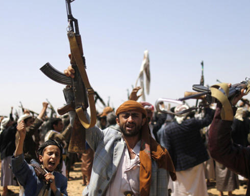 الحوثيون يفرقون مظاهرة في صنعاء بالرصاص الحي الحوثيون يفرقون مظاهرة في صنعاء بالرصاص الحي