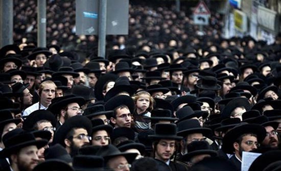 حاخامات يبيعون الرضع والمواليد الجدد إلى عائلات يهودية في أمريكا