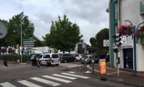 ‏فرنسا‬ تعلن التعرف على المنفذ الثاني لهجوم كنيسة روان‬