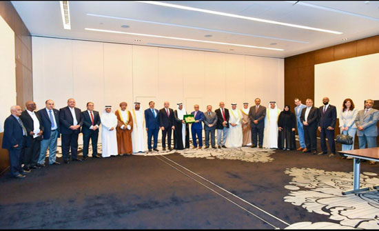 رئيس البرلمان العربي يدعو البوندستاج الألماني الإعتراف بدولة فلسطين ودعم الأونروا رئيس البرلمان العربي يدعو البوندستاج الألماني الإعتراف بدولة فلسطين ودعم الأونروا