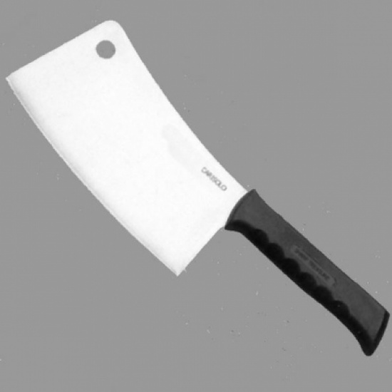 فلبينية تطارد أسرة كويتية بالساطور وسكاكين المطبخ