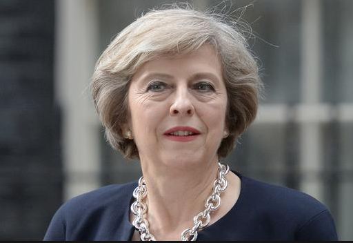 ماي: بريطانيا لا توافق على قرار ترمب ولا تنوي نقل سفارتها للقدس