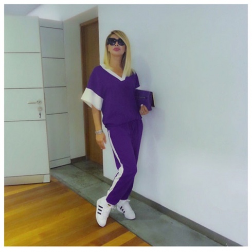 بين هيفا ونوال الزغبي وأمل بوشوشة وغيرهن.. من تشبهك أكثر بالـ Casual Look بين هيفا ونوال الزغبي وأمل بوشوشة وغيرهن.. من تشبهك أكثر بالـ Casual Look