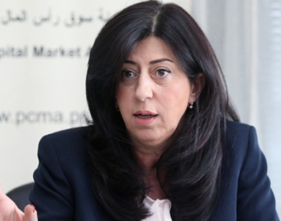 الحكومة الفلسطينية تقرر منع دخول منتجات اسرائيل للمدن الفلسطينية