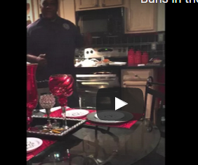 شاهد.. رد فعل رجل يتلقى خبر حمل زوجته بعد 17 سنة