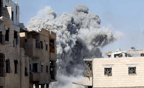شاهد ) سوريا.. انفجار في إدلب يوقع 15 قتيلا وأكثر من 30 جريحا) شاهد ) سوريا.. انفجار في إدلب يوقع 15 قتيلا وأكثر من 30 جريحا)