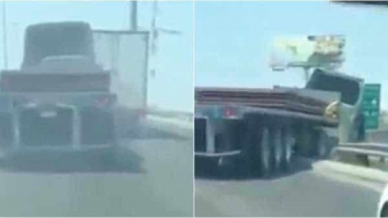 شاهد: مناورة بين سائقي شاحنتين تتسبب في كارثة