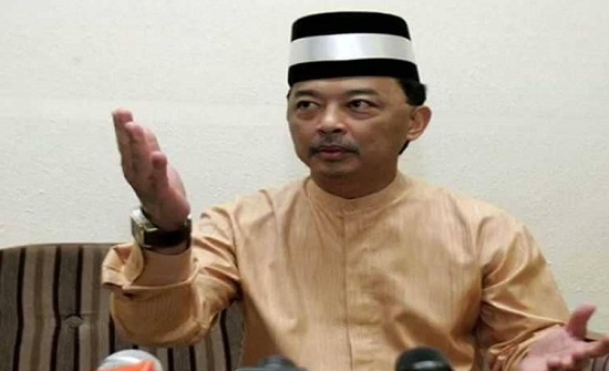 بعد التنازل "التاريخي".. ملك جديد على عرش ماليزيا