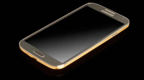 نسخة من هاتف Galaxy S4 مطلية بالذهب وبتكلفة 2600 دولار! نسخة من هاتف Galaxy S4 مطلية بالذهب وبتكلفة 2600 دولار!