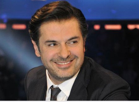 والد راغب علامة يعترف بهزيمته أمام ابنه! - صورة والد راغب علامة يعترف بهزيمته أمام ابنه! - صورة
