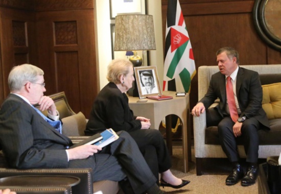 الملك يلتقي وفدا من مجلس أتلانتيك الأميركي