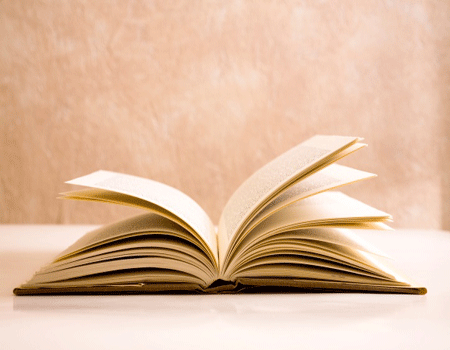 كتاب بعنوان لمحات من الثقافة العربية في افريقيا كتاب بعنوان لمحات من الثقافة العربية في افريقيا