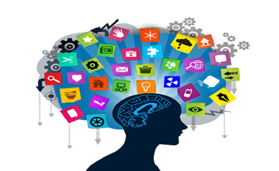 500 مشارك بفعاليات قمة التواصل الاجتماعي