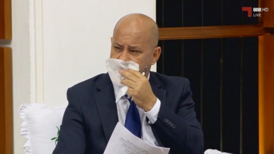 بالفيديو: بكاء محلل عراقي بعد الخسارة أمام السعودية