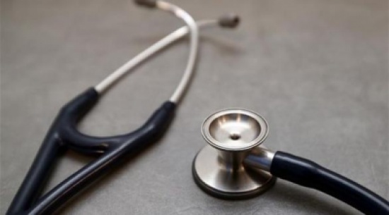 إزالة فضلات بحجم حجر بقيت 10 سنوات في أمعاء مريض