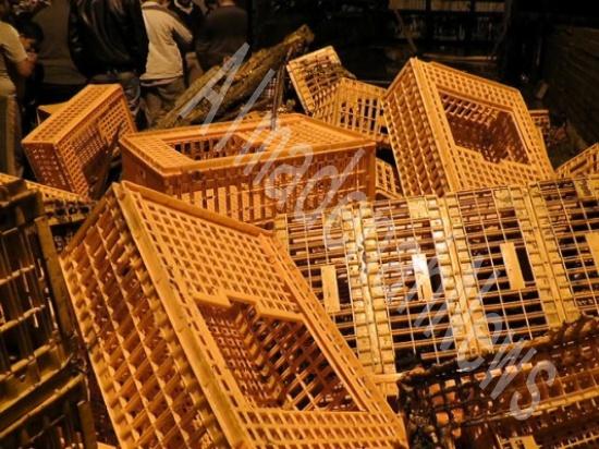 بالصور : احراق شاحنة في مدينة جرش