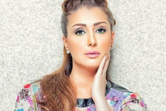 شاهد: غادة عبدالرازق تتجاهل حكم “الفعل الفاضح”.. بقبلة! شاهد: غادة عبدالرازق تتجاهل حكم “الفعل الفاضح”.. بقبلة!
