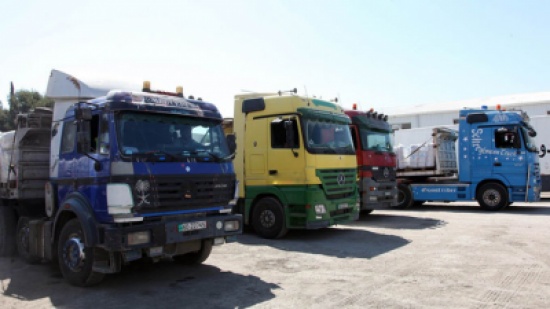 خبير اقتصادي: تراجع مبيعات الديزل 30% يومياً جراء إضراب الشاحنات خبير اقتصادي: تراجع مبيعات الديزل 30% يومياً جراء إضراب الشاحنات