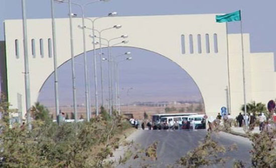 ناقلو جامعة آل البيت يرفعون اجرة نقل الطلبة ناقلو جامعة آل البيت يرفعون اجرة نقل الطلبة