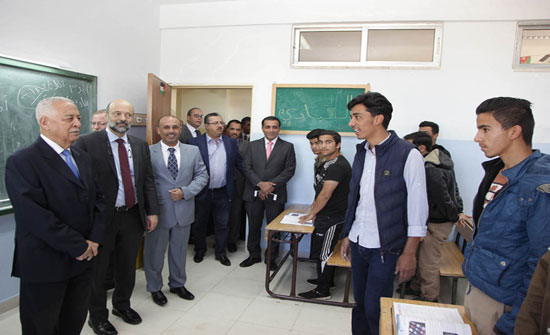 العيسوي يفتتح مدرستي "أبو السوس" و "الكرامة" ضمن المبادرات الملكية