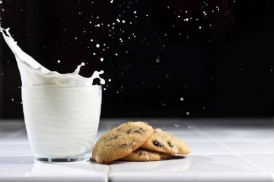هذه الأسباب ستدفعك إلى تناول اللبن يوميا هذه الأسباب ستدفعك إلى تناول اللبن يوميا