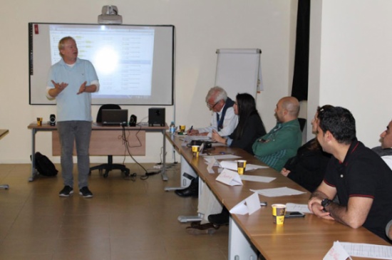 اختتام دورة القصة الاخبارية التلفزيونية بمعهد الاعلام