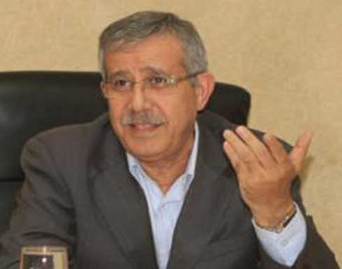 "الاطباء البيطريين" تبحث مع وزير الزراعة قضايا المهنة "الاطباء البيطريين" تبحث مع وزير الزراعة قضايا المهنة