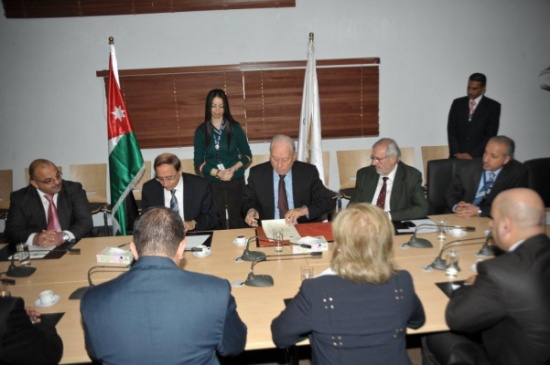 مذكرة تفاهم بين الجامعة الألمانية الأردنية والاتحاد الأردني لشركات التأمين