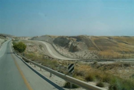 ديبكا : معارك عنيفة على الحدود الأردنية السورية